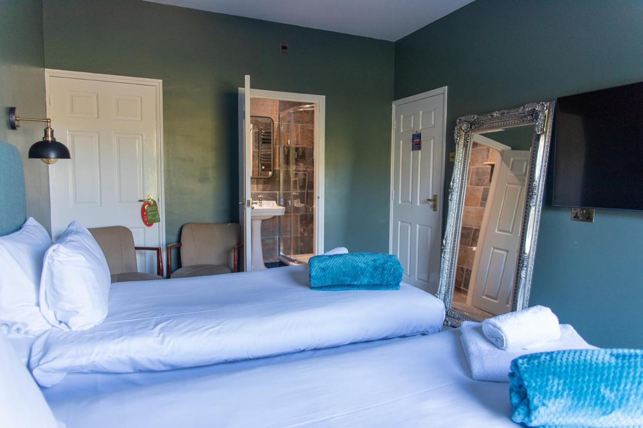 The Plough Inn Marsham Extérieur photo